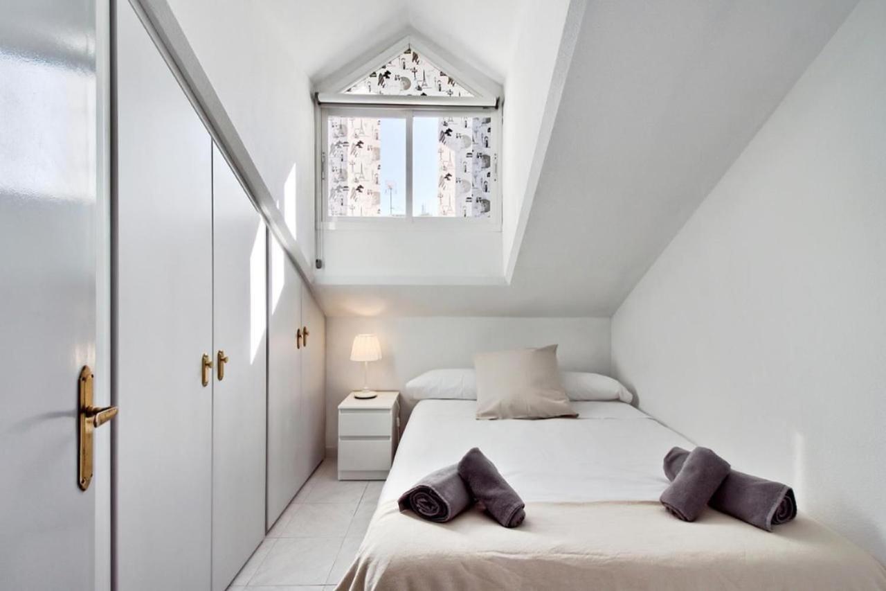 Atico Con Terraza Privada En Malaga Centro Apartment Ngoại thất bức ảnh